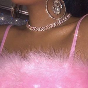 Meet your Posher, Coriell